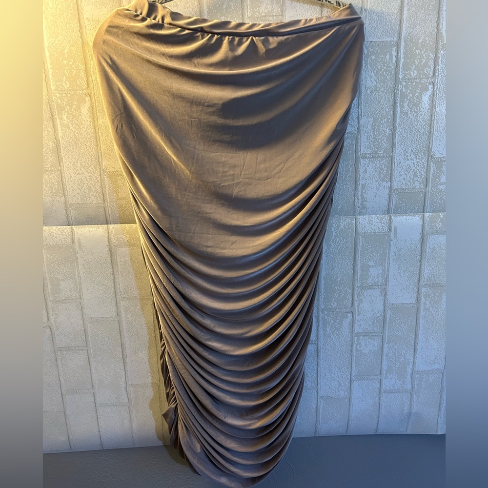 Elegant Ruched Brown Skirt